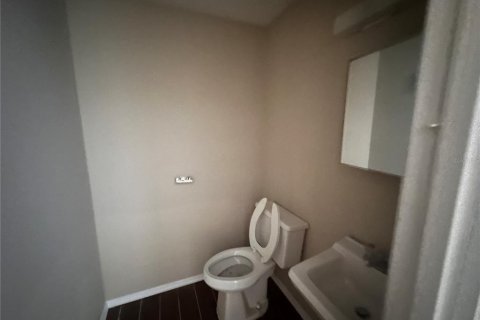 Propiedad comercial en alquiler en Ocala, Florida, 52.95 m2 № 1723824 - foto 6