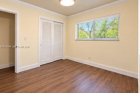 Villa ou maison à louer à Fort Lauderdale, Floride: 3 chambres, 157.66 m2 № 2431433 - photo 11