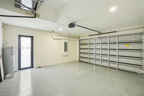 Купить виллу или дом в Кейп-Корал, Флорида 3 спальни, 124.67м2, № 2003161 - фото 29