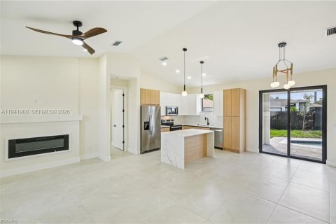 Купить виллу или дом в Кейп-Корал, Флорида 3 спальни, 124.67м2, № 2003161 - фото 10