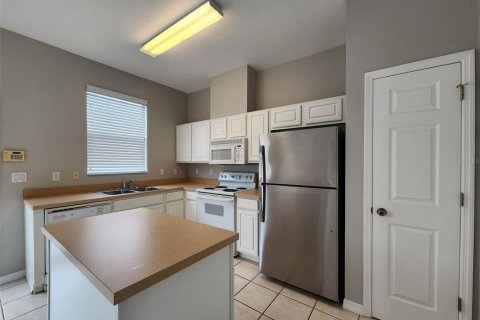 Touwnhouse à louer à Windermere, Floride: 2 chambres, 111.48 m2 № 2119264 - photo 13
