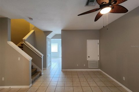 Touwnhouse à louer à Windermere, Floride: 2 chambres, 111.48 m2 № 2119264 - photo 10