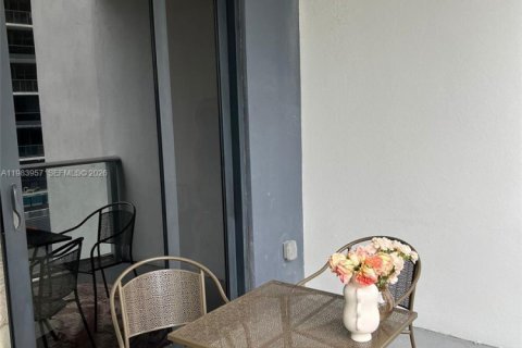 Copropriété à louer à Miami, Floride: 41.06 m2 № 2048456 - photo 4