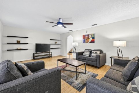 Adosado en venta en Tampa, Florida, 3 dormitorios, 155.15 m2 № 1851541 - foto 10