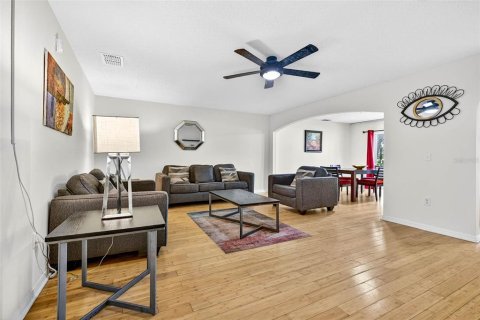 Adosado en venta en Tampa, Florida, 3 dormitorios, 155.15 m2 № 1851541 - foto 6