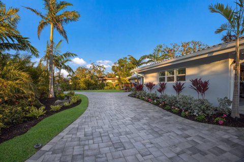House in Sarasota, Florida 3 bedrooms, 171.68 sq.m. № 1547845 - photo 8