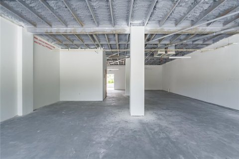Commercial property in Winter Garden, Florida 214.05 sq.m. № 2233441 - photo 12