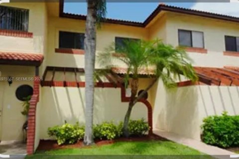 Таунхаус в Санрайз, Флорида 3 спальни, 140.47м2 № 2041742