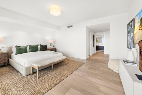 Condo in Fort Lauderdale, Florida, 3 bedrooms  № 1811138 - photo 4