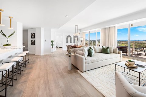 Condo in Fort Lauderdale, Florida, 3 bedrooms  № 1811138 - photo 17