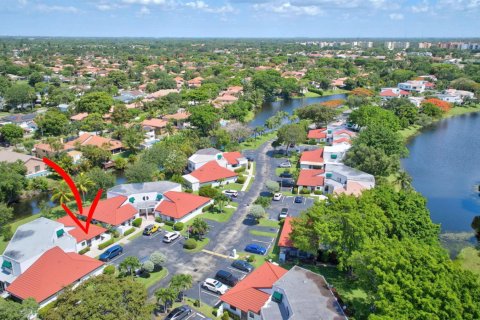 Touwnhouse à vendre à Deerfield Beach, Floride: 2 chambres, 115.94 m2 № 2088156 - photo 23