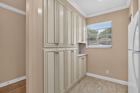 Touwnhouse à vendre à Deerfield Beach, Floride: 2 chambres, 115.94 m2 № 2088156 - photo 6