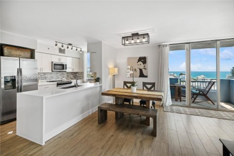 Снять в аренду кондоминиум в Майами-Бич, Флорида 2 спальни, 104.98м2, № 2028299 - фото 6