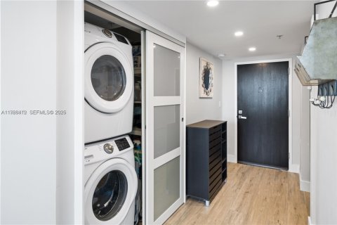 Снять в аренду кондоминиум в Майами-Бич, Флорида 2 спальни, 104.98м2, № 2028299 - фото 15