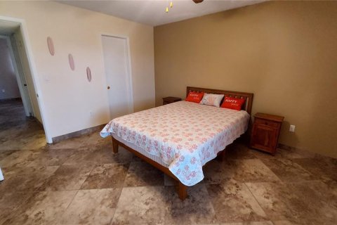 Condo in New Port Richey, Florida, 2 bedrooms № 2231737 - photo 16