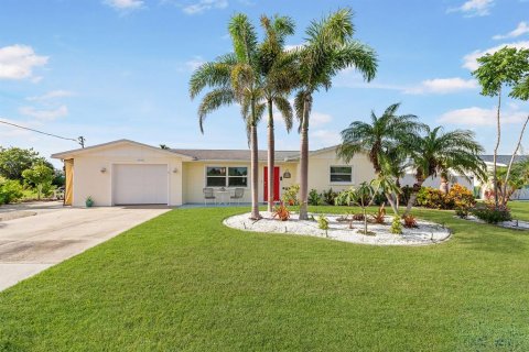 Villa ou maison à vendre à Englewood, Floride: 3 chambres, 132.11 m2 № 1810083 - photo 4