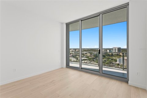 Condominio en venta en Saint Petersburg, Florida, 3 dormitorios, 246.93 m2 № 2197190 - foto 28