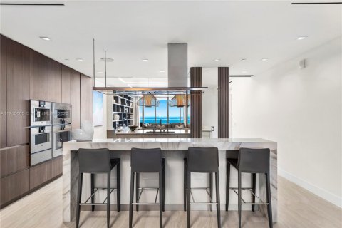 Copropriété à vendre à Sunny Isles Beach, Floride: 3 chambres, 262.08 m2 № 1703291 - photo 19