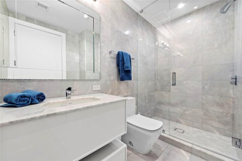 Copropriété à vendre à Sunny Isles Beach, Floride: 3 chambres, 262.08 m2 № 1703291 - photo 27
