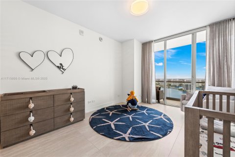 Copropriété à vendre à Sunny Isles Beach, Floride: 3 chambres, 262.08 m2 № 1703291 - photo 28