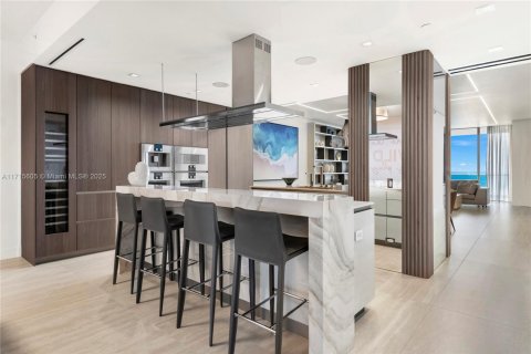 Copropriété à vendre à Sunny Isles Beach, Floride: 3 chambres, 262.08 m2 № 1703291 - photo 6