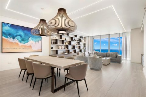 Copropriété à vendre à Sunny Isles Beach, Floride: 3 chambres, 262.08 m2 № 1703291 - photo 3