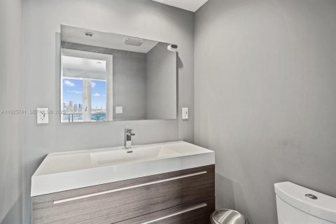Copropriété à vendre à Miami Beach, Floride: 3 chambres, 185.25 m2 № 1987923 - photo 18