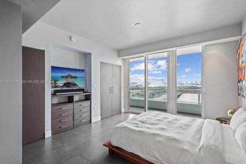 Copropriété à vendre à Miami Beach, Floride: 3 chambres, 185.25 m2 № 1987923 - photo 16