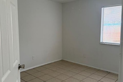 Casa en venta en Apopka, Florida, 3 dormitorios, 99.22 m2 № 2364143 - foto 16