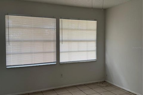 Casa en venta en Apopka, Florida, 3 dormitorios, 99.22 m2 № 2364143 - foto 13