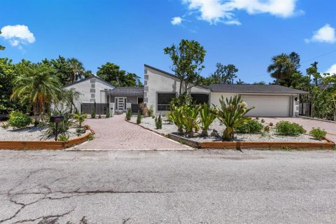 Casa en Sarasota, Florida 3 dormitorios, 229.47 m2 № 2409884