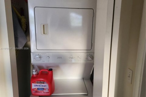 Copropriété à vendre à Aventura, Floride: 1 chambre, 69.86 m2 № 2050015 - photo 10