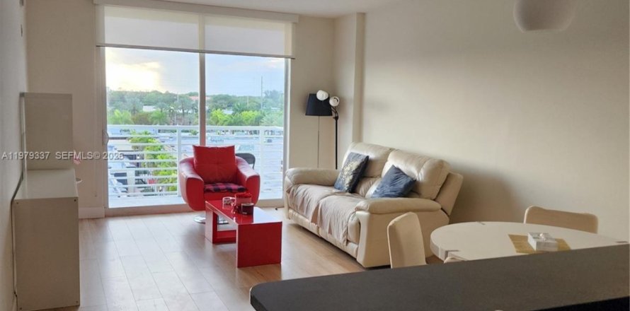 Condo à Aventura, Floride, 1 chambre  № 2050015