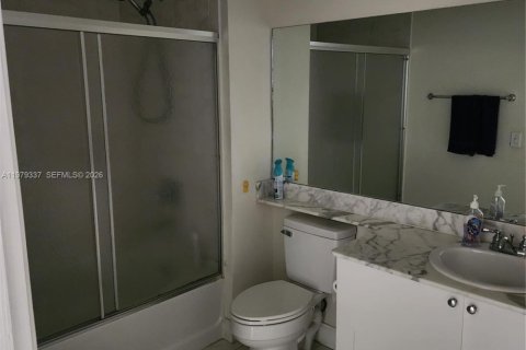 Copropriété à vendre à Aventura, Floride: 1 chambre, 69.86 m2 № 2050015 - photo 9