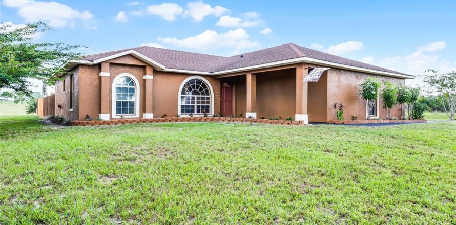 Casa en Babson Park, Florida 3 dormitorios, 140.1 m2 № 1839824