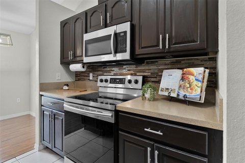 Casa en venta en Babson Park, Florida, 3 dormitorios, 140.1 m2 № 1839824 - foto 9