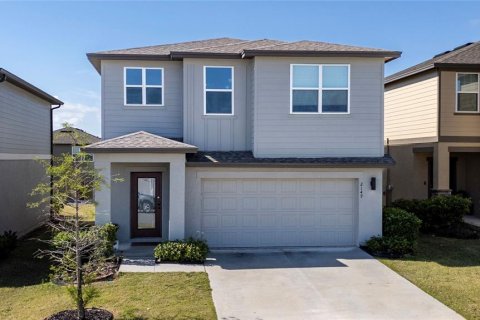 House in Minneola, Florida 3 bedrooms, 186.27 sq.m. № 2312797