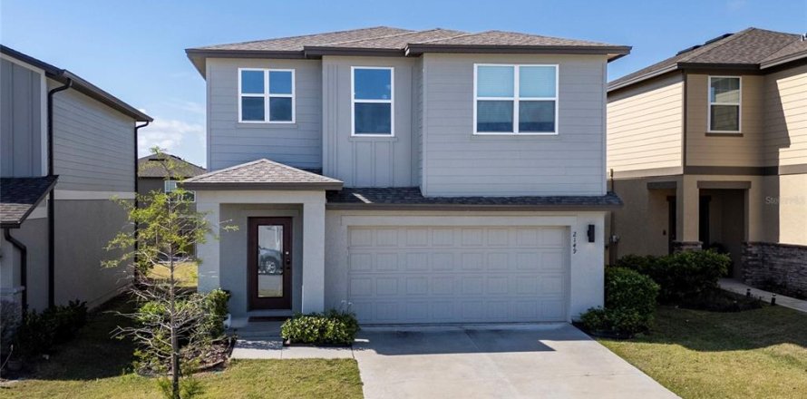House in Minneola, Florida 3 bedrooms, 186.27 sq.m. № 2312797