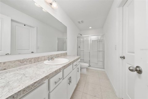 House in Minneola, Florida 3 bedrooms, 186.27 sq.m. № 2312797 - photo 26