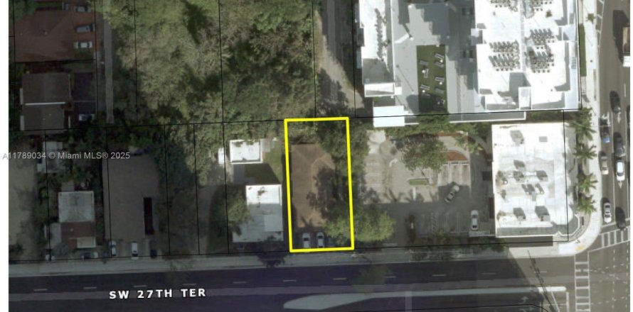Propiedad comercial en Miami, Florida 174.47 m2 № 1958909