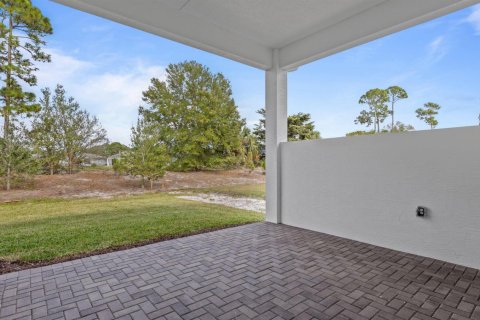 House in Port St. Lucie, Florida 2 bedrooms, 138.8 sq.m. № 2190044 - photo 20