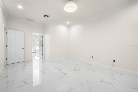 Casa en venta en Odessa, Florida, 5 dormitorios, 285.21 m2 № 1835362 - foto 13