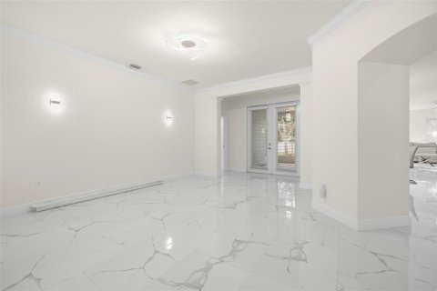Casa en venta en Odessa, Florida, 5 dormitorios, 285.21 m2 № 1835362 - foto 8