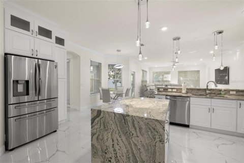 Casa en venta en Odessa, Florida, 5 dormitorios, 285.21 m2 № 1835362 - foto 2