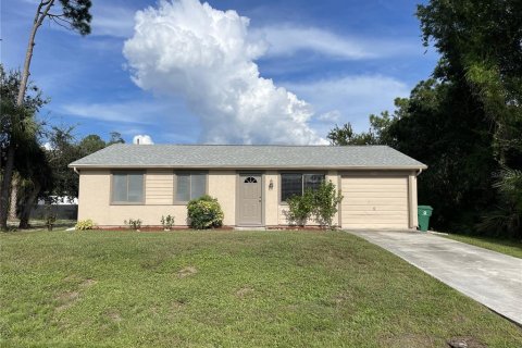 Casa en Port Charlotte, Florida 3 dormitorios, 88.44 m2 № 2363133