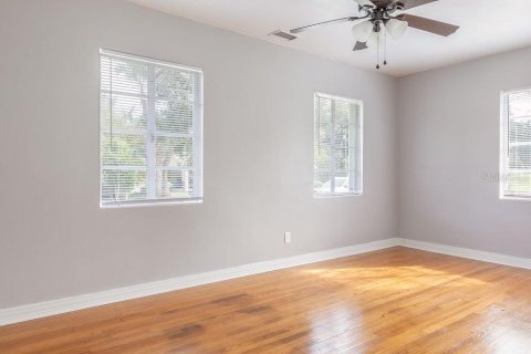 Villa ou maison à louer à DeLand, Floride: 2 chambres, 74.32 m2 № 2094661 - photo 9