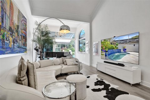 House in Pompano Beach, Florida 3 bedrooms, 243.13 sq.m. № 2075312 - photo 24
