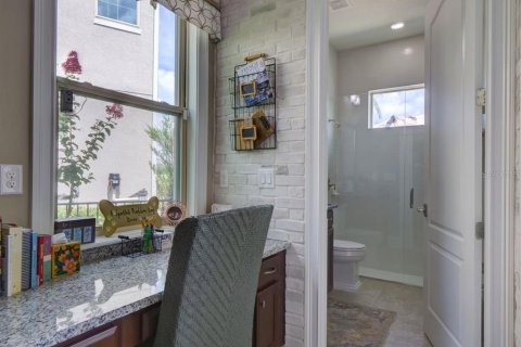 House in Orlando, Florida 4 bedrooms, 331.75 sq.m. № 1805898 - photo 29