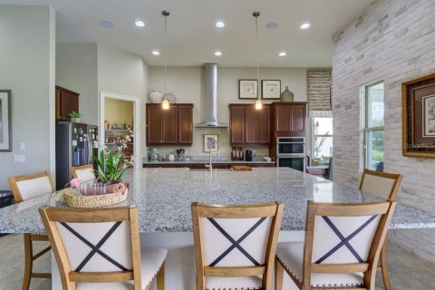 House in Orlando, Florida 4 bedrooms, 331.75 sq.m. № 1805898 - photo 22