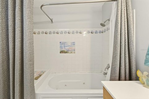 Купить виллу или дом в Сент-Питерсберг, Флорида 3 комнаты, 168.9м2, № 2149723 - фото 19